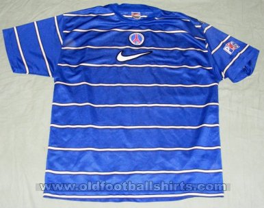 Paris Saint-Germain Training/Leisure football shirt 2001 - 2002