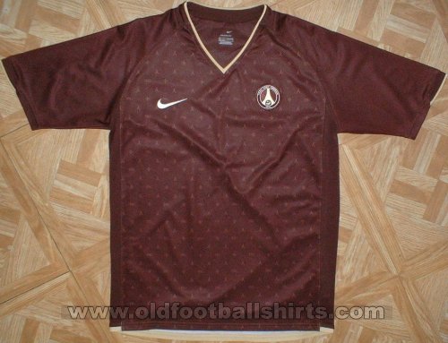Paris Saint-Germain Training/Leisure football shirt 2001 - 2017