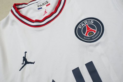Paris Saint-Germain Special football shirt 2021 - 2022