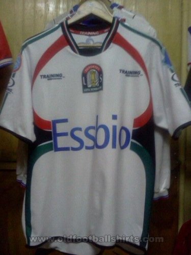 Lota Schwager Home football shirt 2009