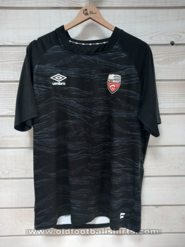 Lorient Away football shirt 2022 - 2023