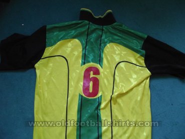 Dominica Home football shirt 2004 - 2005