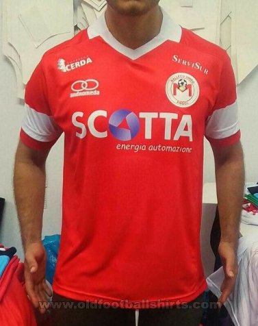 Malleco Unido Home football shirt 2018