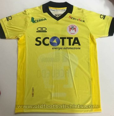 Malleco Unido Goalkeeper football shirt 2018