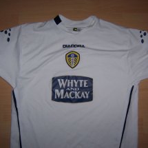 Leeds United Home football shirt 2004 - 2005 sponsored by Whyte & Mackay