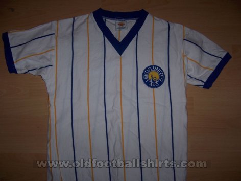 Leeds United Retro Replicas football shirt 1981 - 1984
