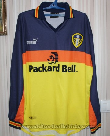 Leeds United Goalkeeper football shirt 1998 - 2000