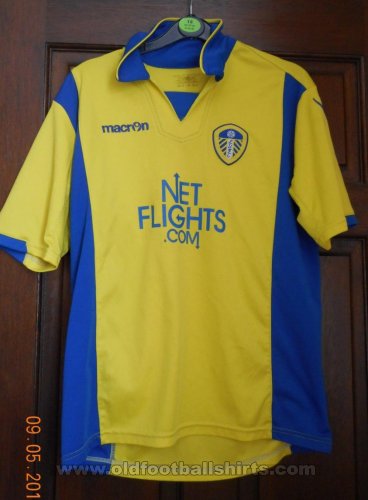 Leeds United Away football shirt 2009 - 2010