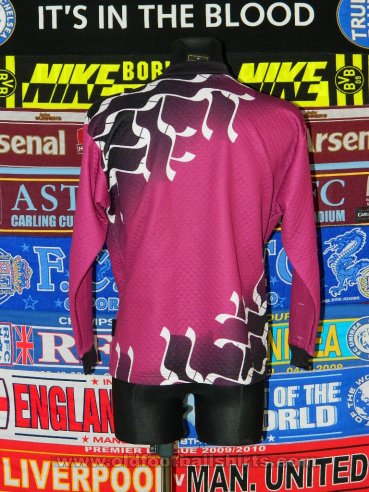 Leeds United Goalkeeper football shirt 1996 - 1998