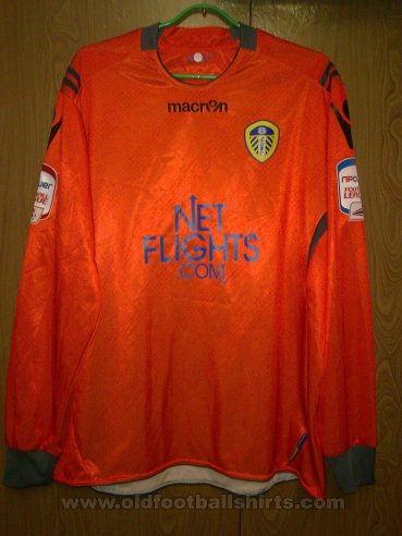 Leeds United Goalkeeper football shirt 2010 - 2011
