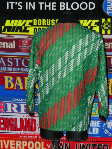 Leeds United Goalkeeper football shirt 1993 - 1995