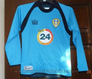 Leeds United Goalkeeper football shirt 2006 - 2007