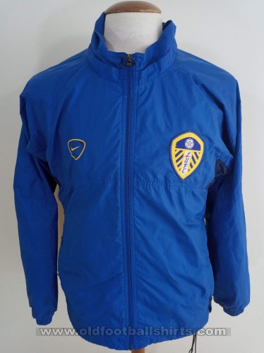 Leeds United Training/Leisure football shirt (unknown year)