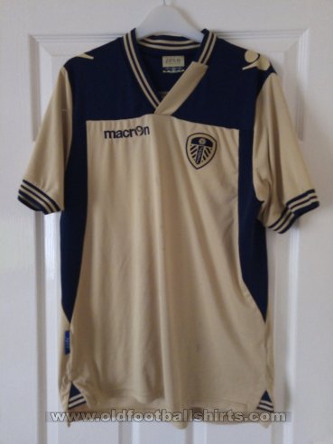 Leeds United Away football shirt 2013 - 2014