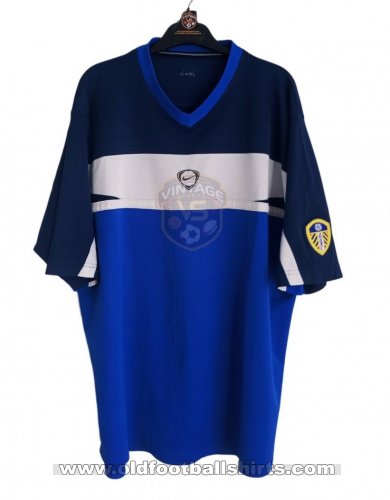Leeds United Training/Leisure football shirt (unknown year)