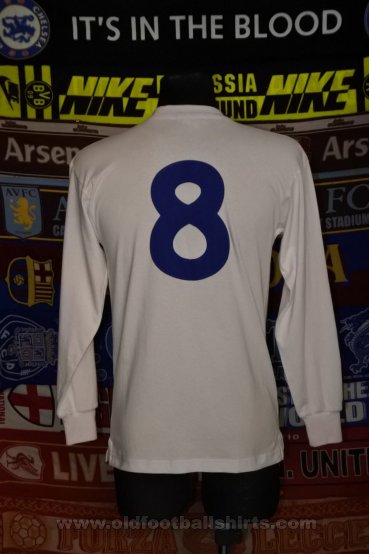 Leeds United Retro Replicas football shirt 1972