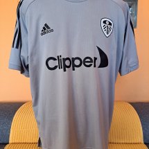 Leeds United Training/Leisure football shirt 2020 - 2021 sponsored by Clipper