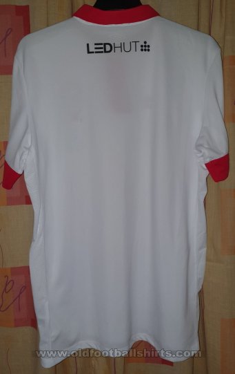 Salford City Away baju bolasepak 2015 - 2016