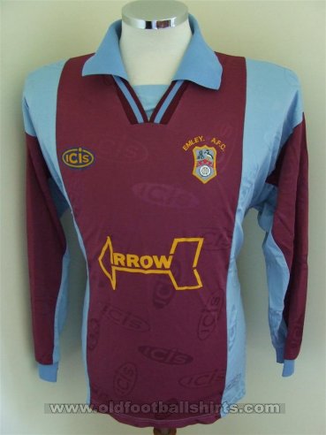 Wakefield Home football shirt 1997 - 1998