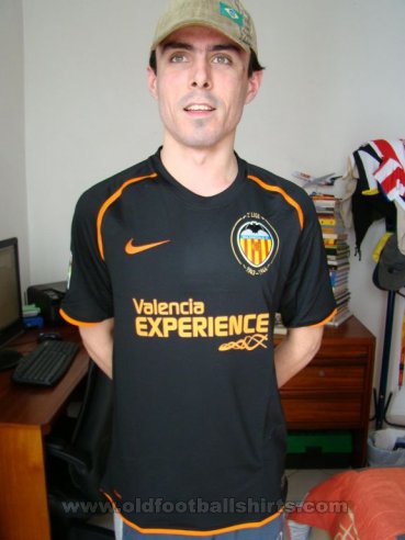 Valencia Away football shirt 2008 - 2009