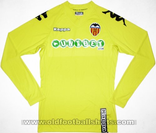 Valencia Goalkeeper football shirt 2010 - 2011