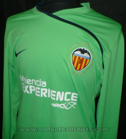 Valencia Goalkeeper football shirt 2008 - 2009