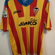 Valencia חוץ חולצת כדורגל 2012 - 2013 sponsored by Jinko Solar