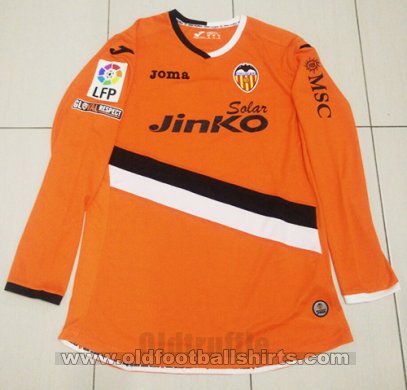 Valencia שלישית חולצת כדורגל 2013 - 2014