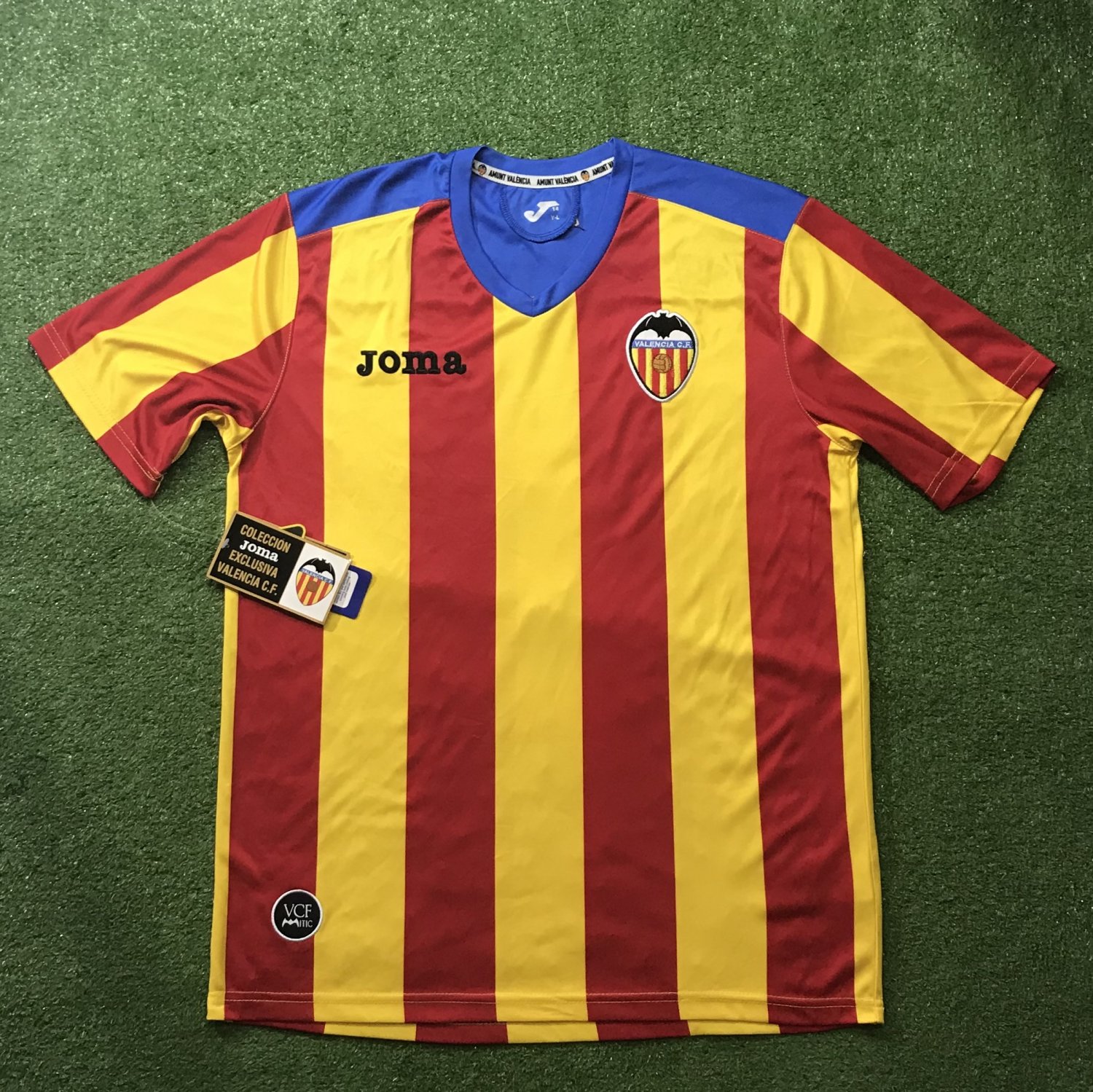 Valencia Il Terzo maglia di calcio 2012 - 2013.