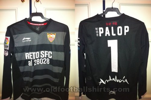 Sevilla Goalkeeper football shirt 2011 - 2012