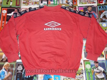 Sevilla Training/Leisure football shirt (unknown year)