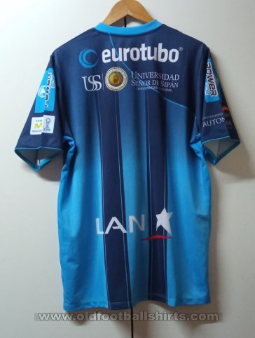 Universidad Cesar Vallejo Home football shirt 2013