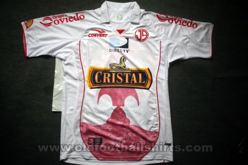 Juan Aurich Home football shirt 2008