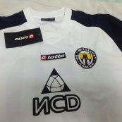 Unknown shirt type 2004 - 2005