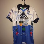 Home football shirt 2015