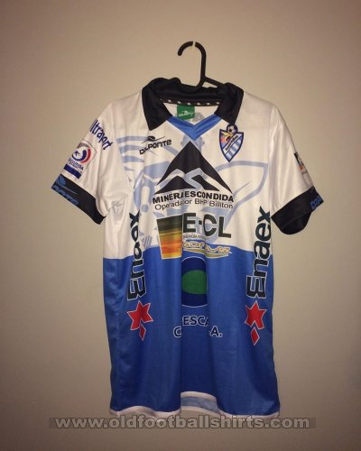 Municipal Mejillones Home football shirt 2015