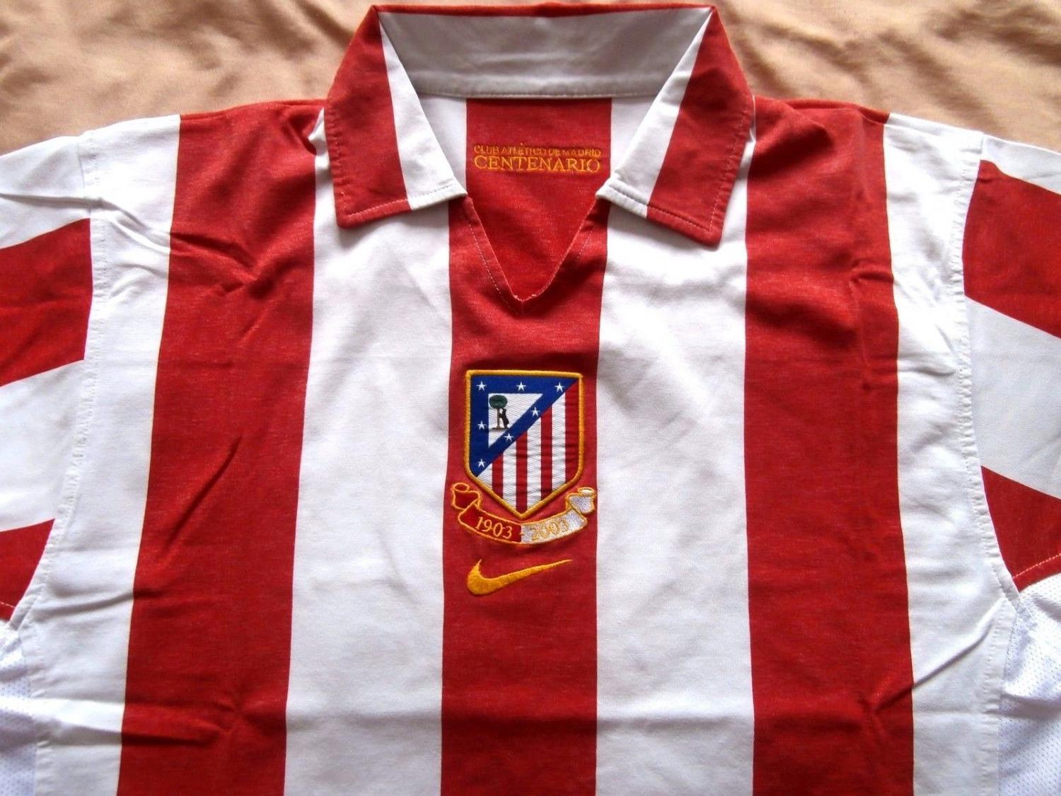 Briefcase Asian Superiority Atletico Madrid Especial camisa de futebol 2002 - 2003.