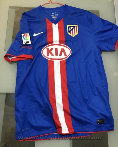 Atletico Madrid Away football shirt 2010 - 2011