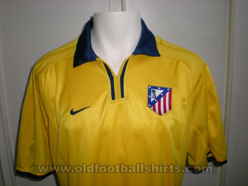 Atletico Madrid Away football shirt 2001 - 2002