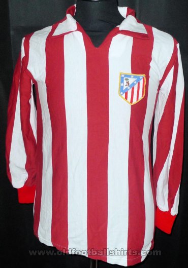 Atletico Madrid Home football shirt 1975 - 1977