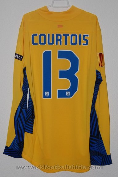 Atletico Madrid Goalkeeper football shirt 2011 - 2012