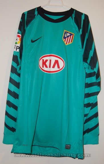 Atletico Madrid Goalkeeper football shirt 2010 - 2011
