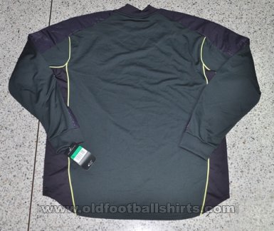 Atletico Madrid Goalkeeper football shirt 2003 - 2004