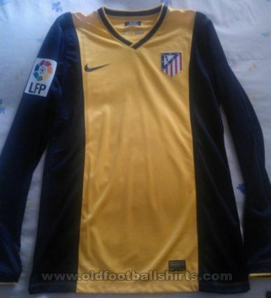 Atletico Madrid Away football shirt 2013 - 2014