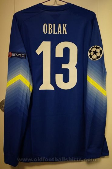 Atletico Madrid Goalkeeper football shirt 2014 - 2015