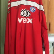 Home football shirt 1997 - 2000