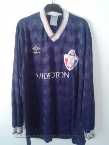 MOL Fehérvár FC Home baju bolasepak 1992 - 1993