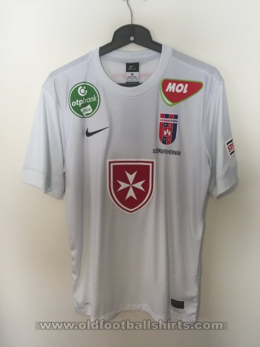 MOL Fehérvár FC Maglia da trasferta maglia di calcio 2014 - 2015