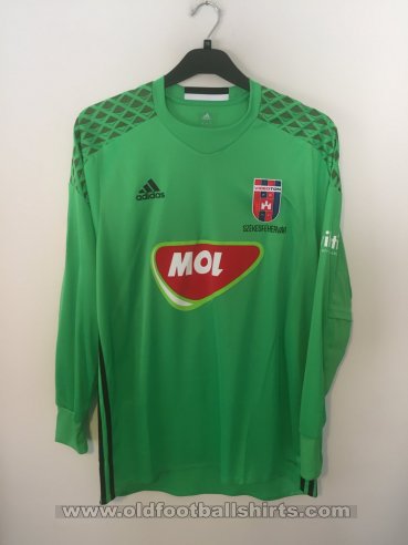 MOL Fehérvár FC Portiere maglia di calcio 2016 - 2017
