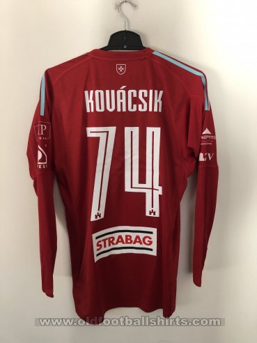 MOL Fehérvár FC Penjaga gol baju bolasepak 2018 - 2019